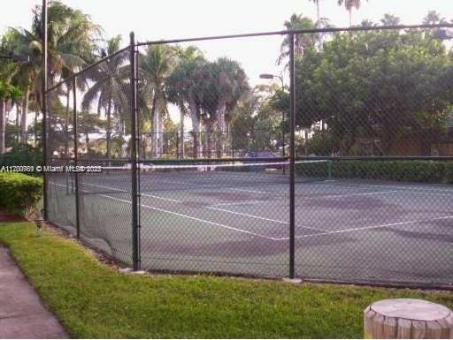 4015 W Mcnab Rd Unit D101, Pompano Beach, FL 33069 - view of tennis court