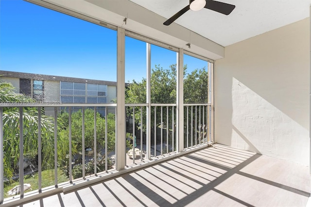 balcony with ceiling fan