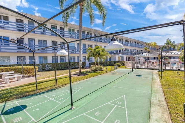 15610 NE 6th Ave Unit 33D, Miami, FL 33162 - view of community featuring shuffleboard