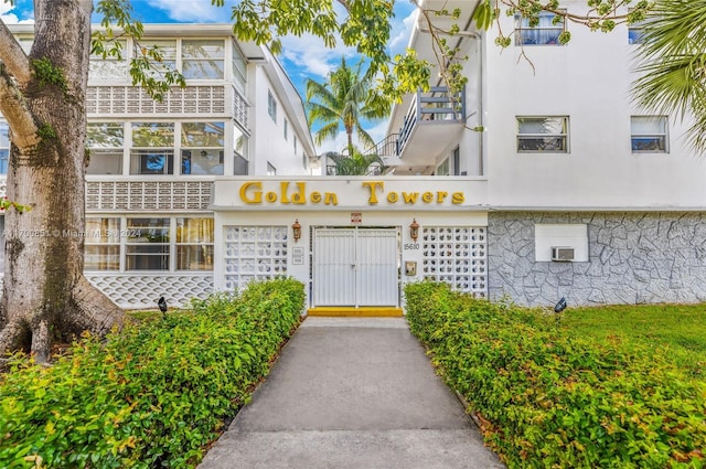 15610 NE 6th Ave Unit 33D, Miami, FL 33162 - view of building exterior featuring cooling unit