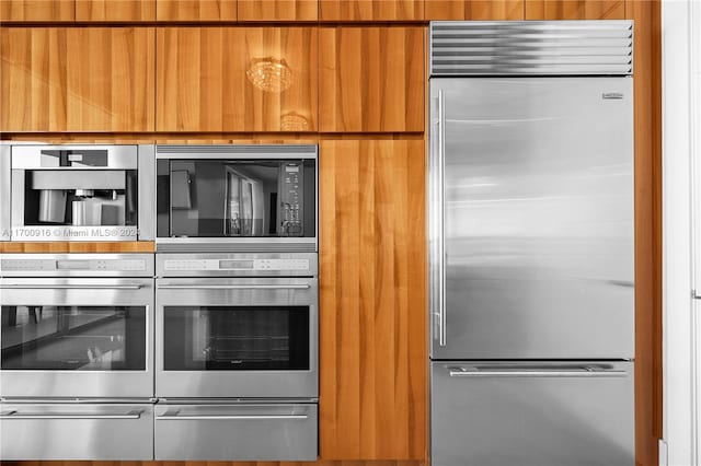 kitchen with appliances with stainless steel finishes