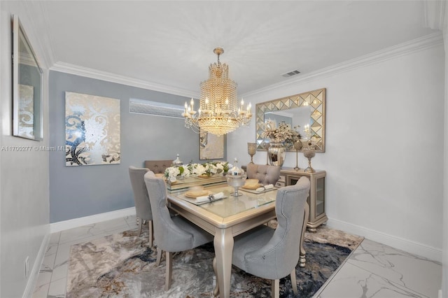 dining room with crown molding and a notable chandelier