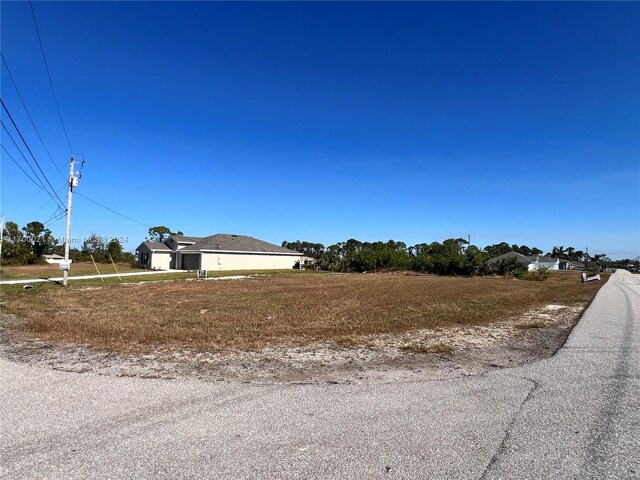 3239 NE 9th Ave, Cape Coral, FL 33909 - photo 7