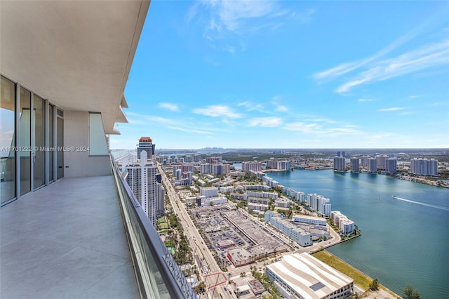 18501 E Collins Ave Unit 5001, Sunny Isles Beach, FL 33160 - photo 2