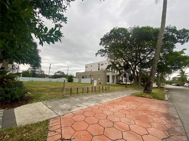 1741 Dewey St, Hollywood, FL 33020 - photo 12