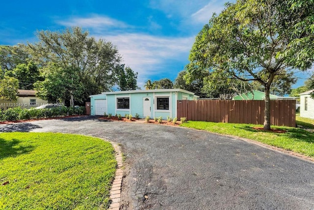 view of outdoor structure with a yard