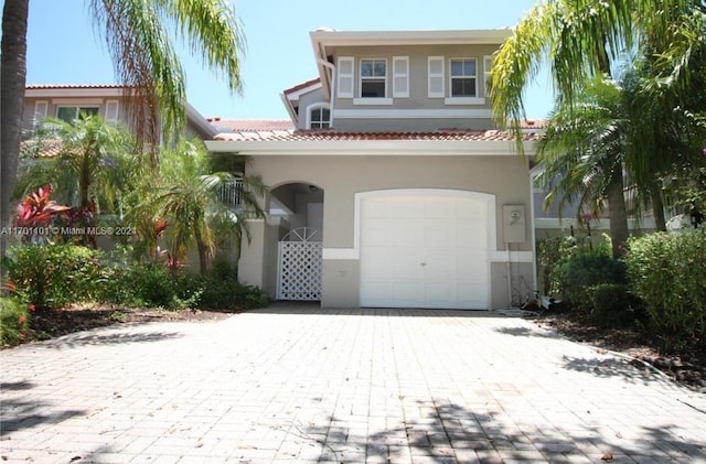 view of front of house featuring a garage