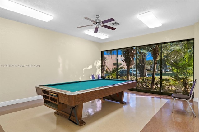 rec room with ceiling fan, a textured ceiling, and pool table