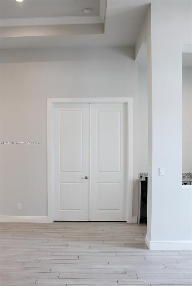 5231 NW Iredell St, Port St Lucie, FL 34986 - empty room with wood finished floors, baseboards, and a smoke detector
