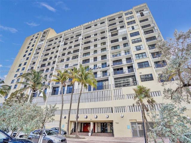 322 Buchanan St Unit 610, Hollywood, FL 33019 - photo 21