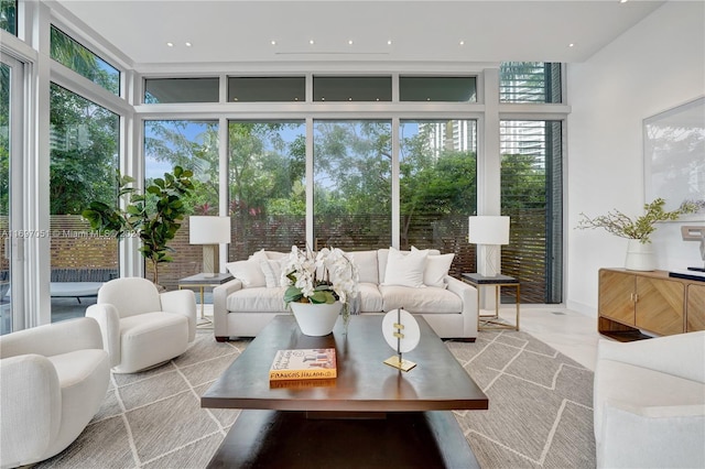 view of sunroom / solarium