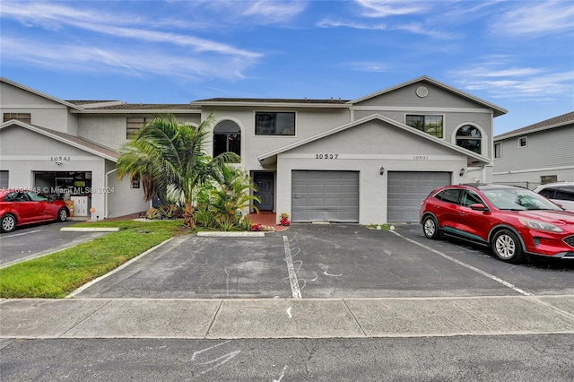 view of front facade with a garage