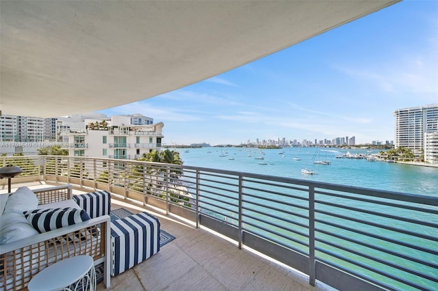 1445 16th St Unit 602, Miami Beach, FL 33139 - balcony with a skyline view and a water view