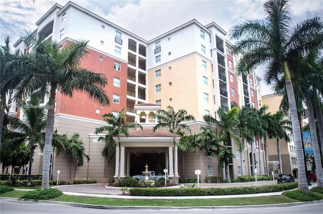 17145 N Bay Rd Unit 4607, Sunny Isles Beach, FL 33160 - view of building exterior