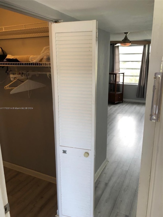18900 NE 14th Ave Unit D204, Miami, FL 33179 - view of closet