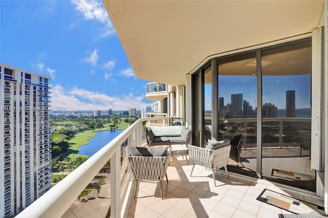 20191 E Country Club Dr Unit 2310, Aventura, FL 33180 - balcony featuring a water view and a city view