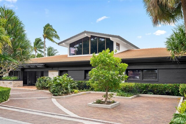 2010 NE 120th Rd, North Miami, FL 33181 - view of front of house