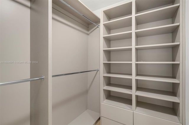 7155 Los Pinos Blvd, Coral Gables, FL 33143 - view of spacious closet