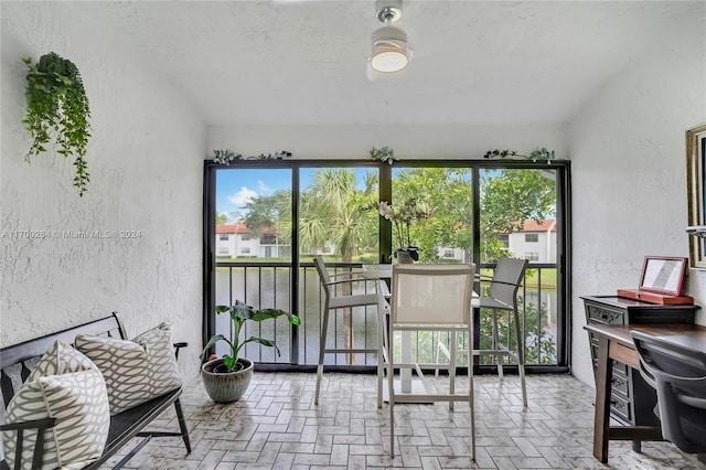 view of sunroom / solarium