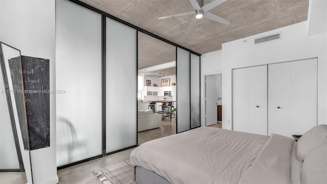 bedroom featuring ceiling fan