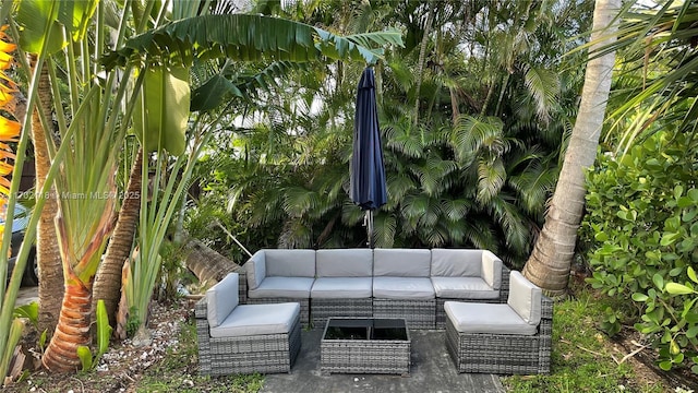 view of patio with an outdoor hangout area