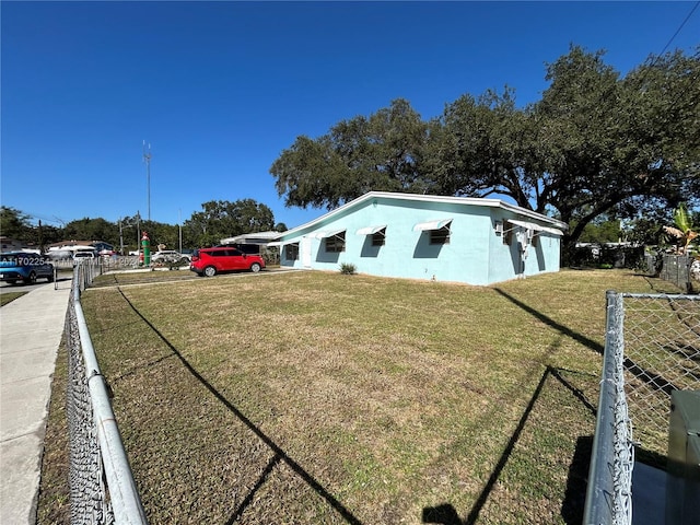 exterior space featuring a yard