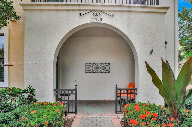 view of doorway to property