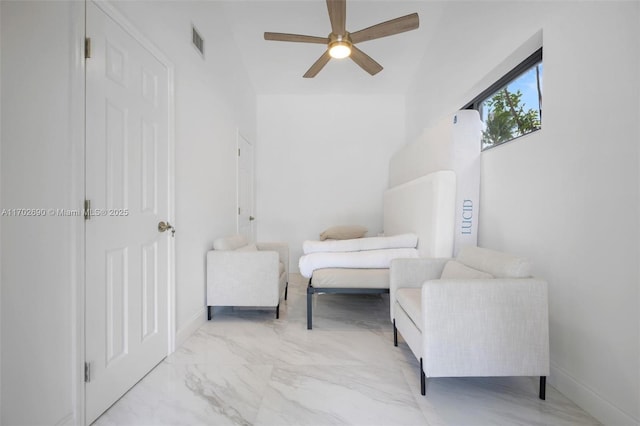 bedroom with ceiling fan