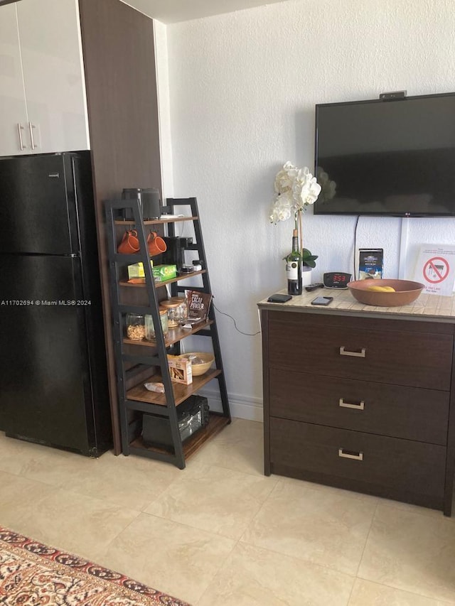 19201 Collins Ave Unit 726, Sunny Isles Beach, FL 33160 - view of pantry
