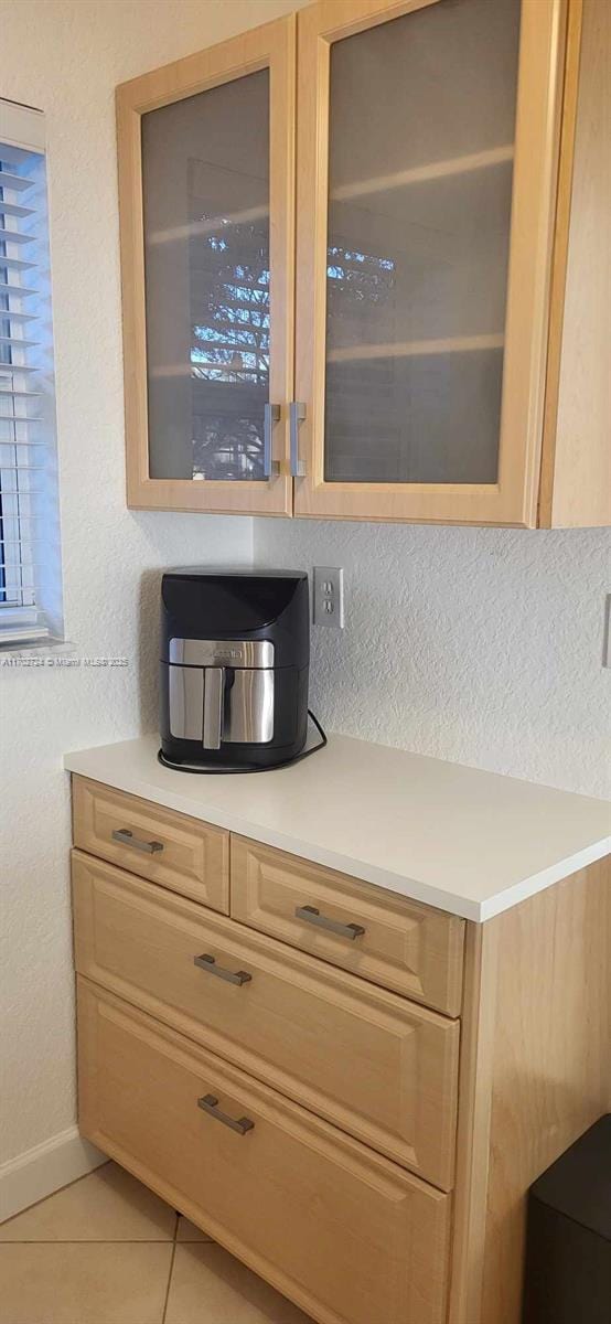 room details with light brown cabinetry