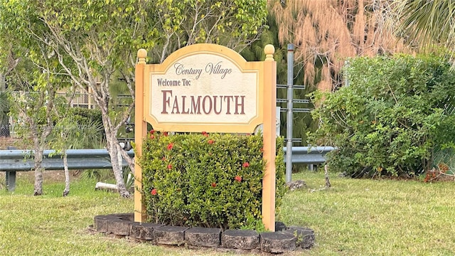 view of community / neighborhood sign