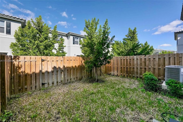 view of yard featuring cooling unit