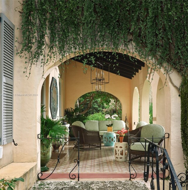 view of patio with outdoor lounge area