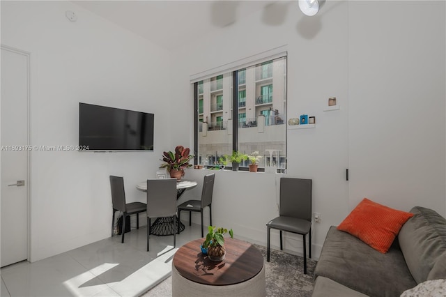 301 Altara Ave Unit 305, Coral Gables, FL 33146 - view of living area