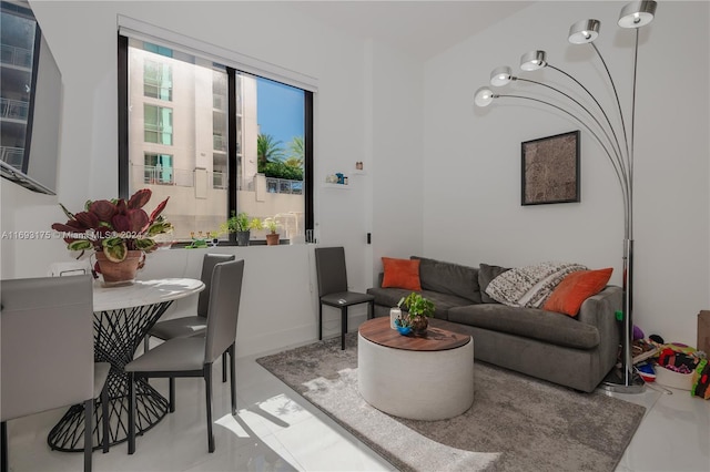 301 Altara Ave Unit 305, Coral Gables, FL 33146 - view of living room