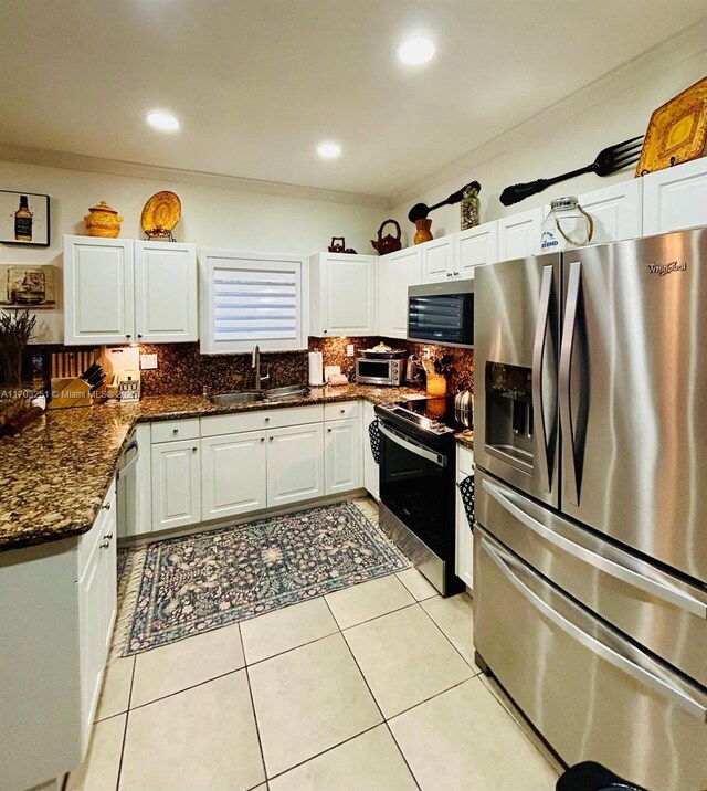 8778 SW 222nd Ter, Cutler Bay, FL 33190 - photo 30