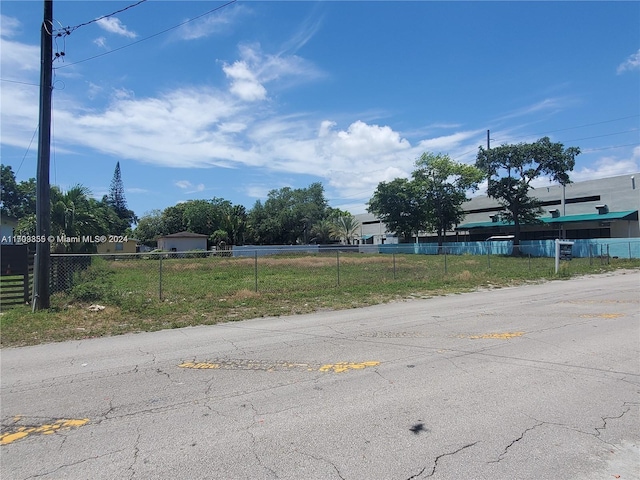 170 NW 165th St, Miami FL, 33169 land for sale