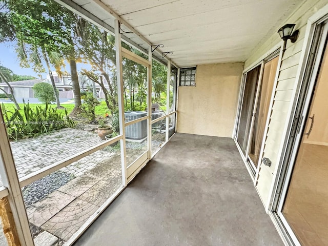 view of unfurnished sunroom