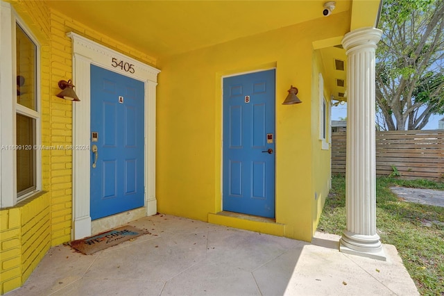 view of entrance to property