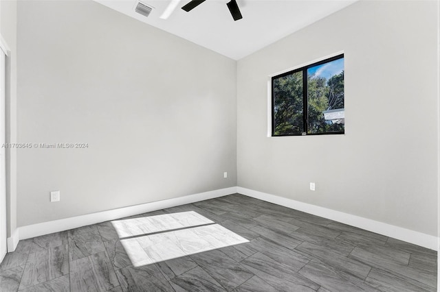 unfurnished room featuring ceiling fan