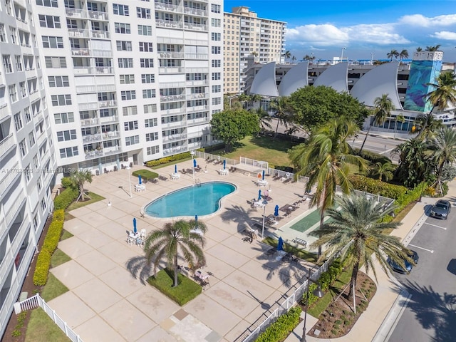 view of swimming pool featuring a patio