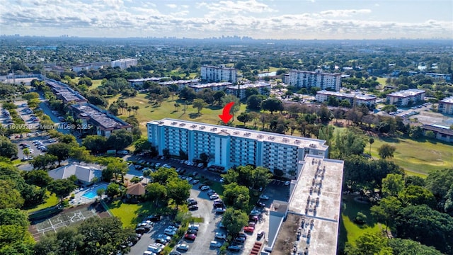 bird's eye view featuring a city view