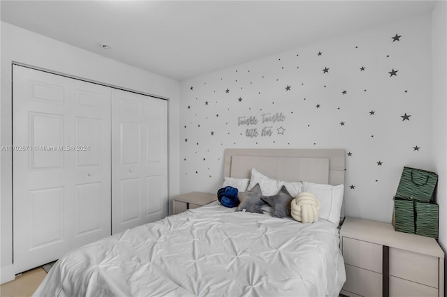 bedroom featuring a closet