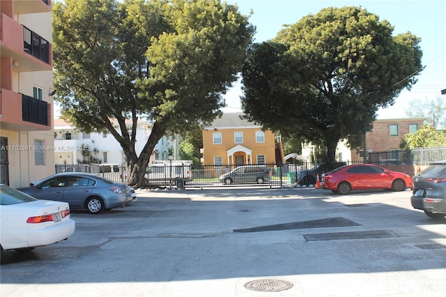 677 SW 9th Ave Unit 103, Miami, FL 33130 - view of asphalt street