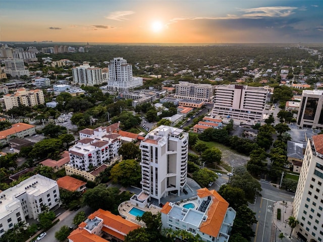 view of aerial view at dusk