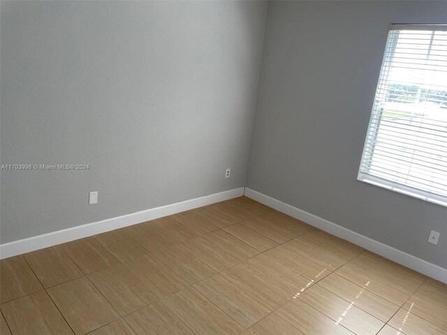 view of unfurnished room