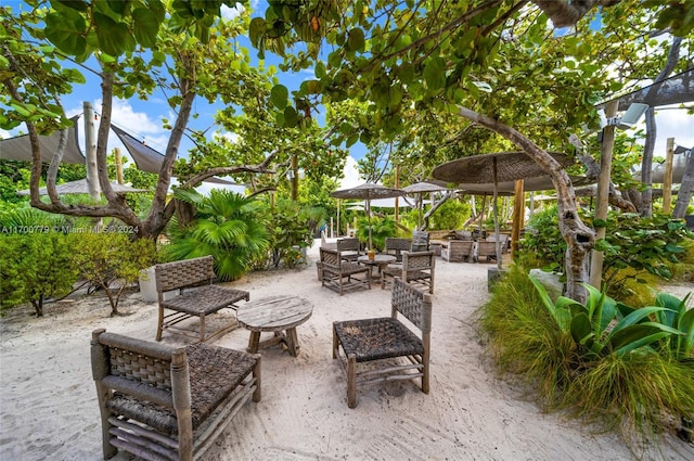 view of patio / terrace featuring an outdoor living space