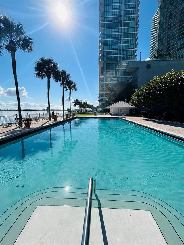 view of swimming pool