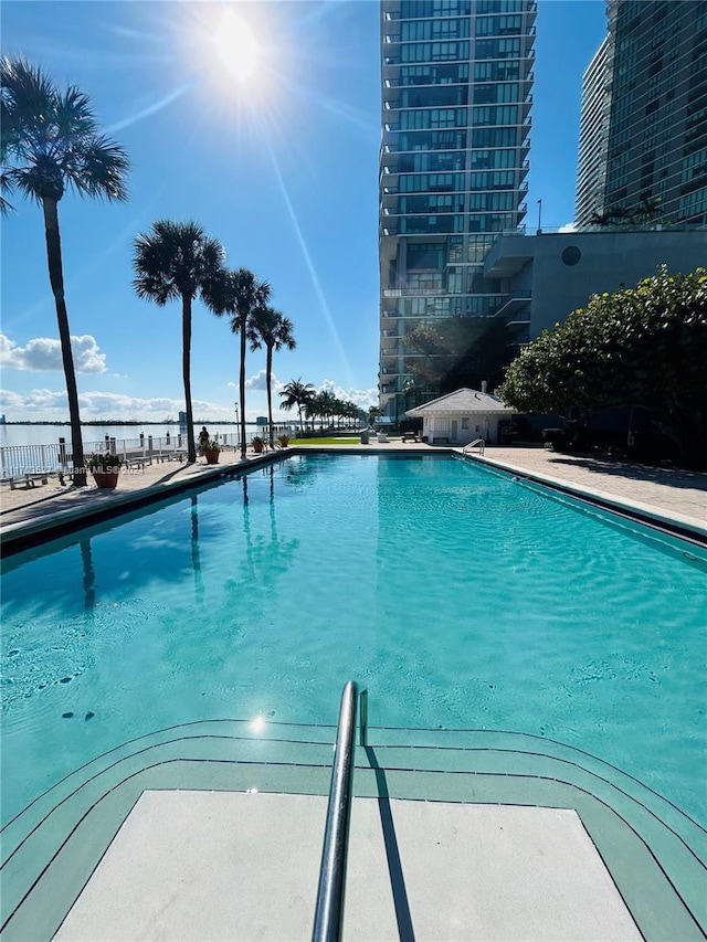 3301 NE 5th Ave Unit 110, Miami, FL 33137 - view of community pool