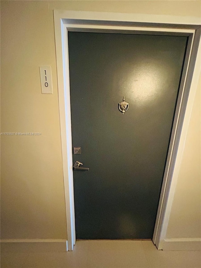 3301 NE 5th Ave Unit 110, Miami, FL 33137 - detailed view of baseboards